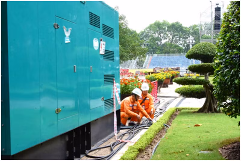 EVNHANOI quyết tâm bảo đảm cung cấp điện ổn định cho các hoạt động kỷ niệm Quốc khánh 2/9 -0
