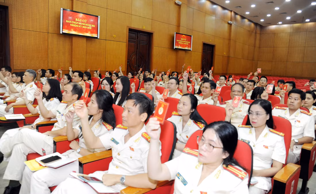 Phát huy hiệu quả hơn nữa vai trò chủ trì trên mặt trận khoa học, công nghệ, chiến lược, lý luận của lực lượng CAND -0