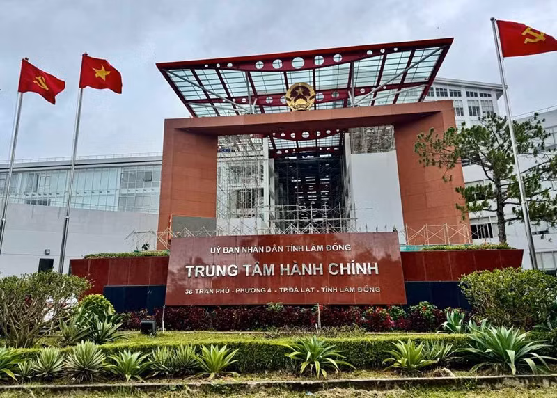 Nhiều lãnh đạo sở ở Lâm Đồng xin nghỉ hưu, thôi việc -0
