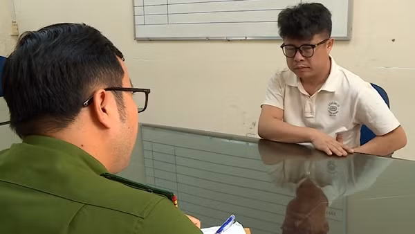 Giải cứu thành công 3 người Hàn Quốc bị lừa đưa sang Việt Nam làm "việc nhẹ lương cao"