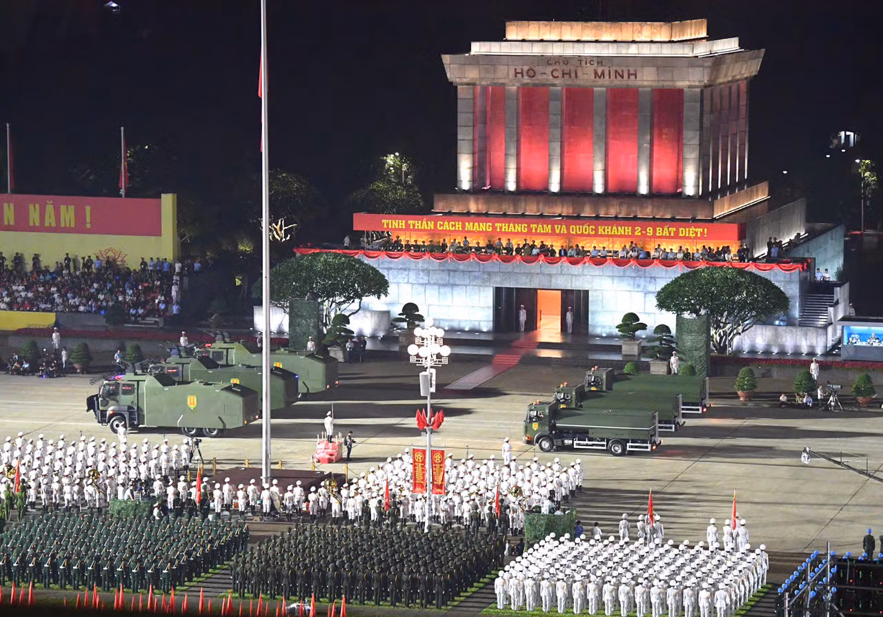 Thủ tướng Phạm Minh Chính chỉ đạo Lễ sơ duyệt, động viên các khối diễu binh, diễu hành -0