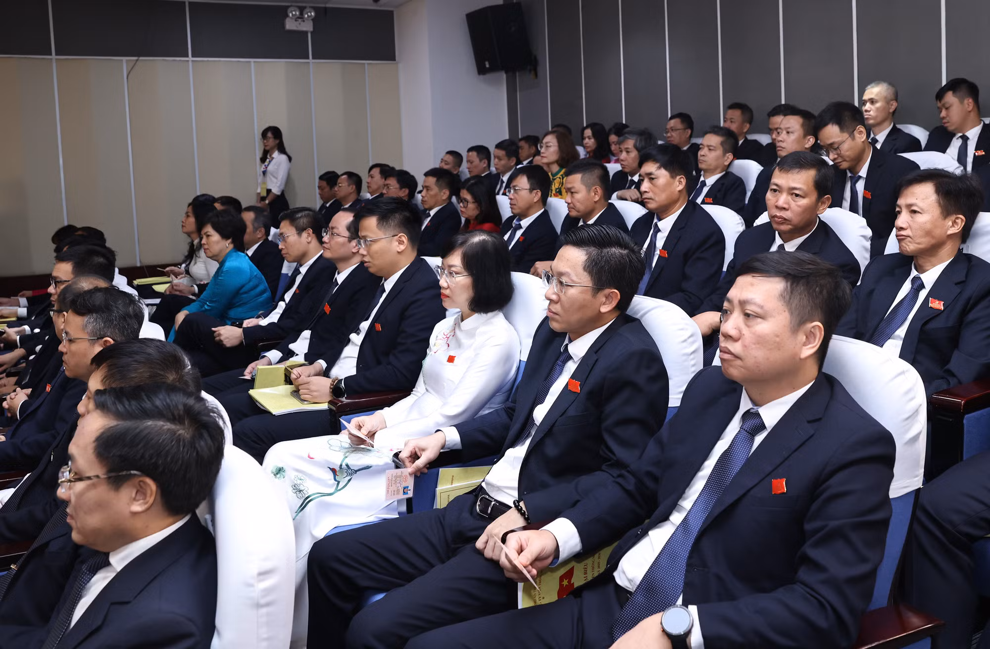 MobiFone cần “đi trước một bước”, “đi tắt đón đầu” trong làm chủ khoa học - công nghệ -1