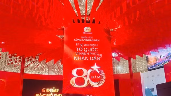 Triển lãm thành tựu đất nước của CAND sẵn sàng đón nhân dân tới tham quan
