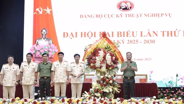 Đảng bộ Cục Kỹ thuật nghiệp vụ phải gương mẫu, đi đầu trong chuyển đổi số, đổi mới sáng tạo