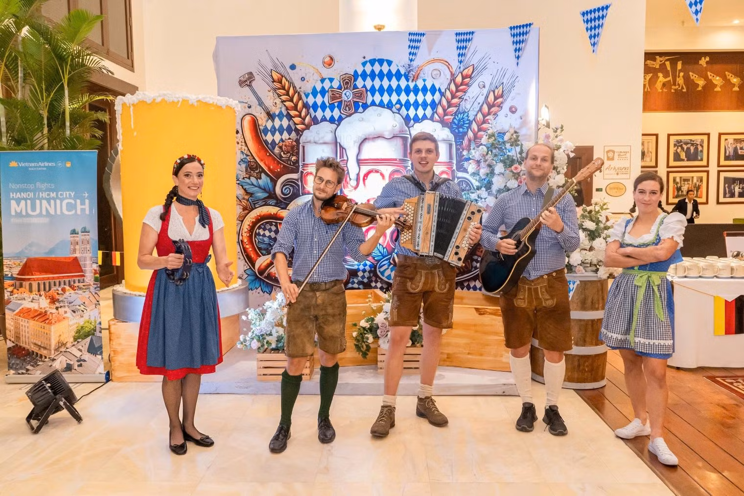 Oktoberfest 2025: Lễ hội văn hóa Đức lớn nhất Đông Nam Á trở lại Đà Nẵng -0