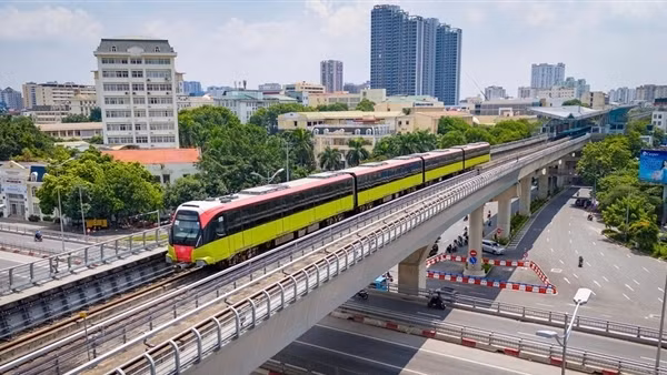 Từ 30/8 đến 2/9, người dân được đi tàu điện trên cao miễn phí