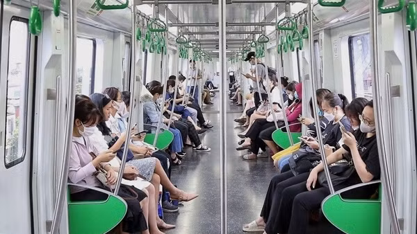 Hà Nội miễn phí xe buýt, tàu điện cho người dân từ 30/8 đến hết 2/9