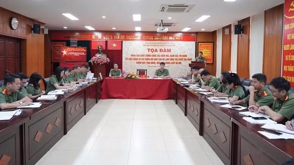 Nâng cao chất lượng công tác kiểm tra, giám sát trong lực lượng Công an Thủ đô