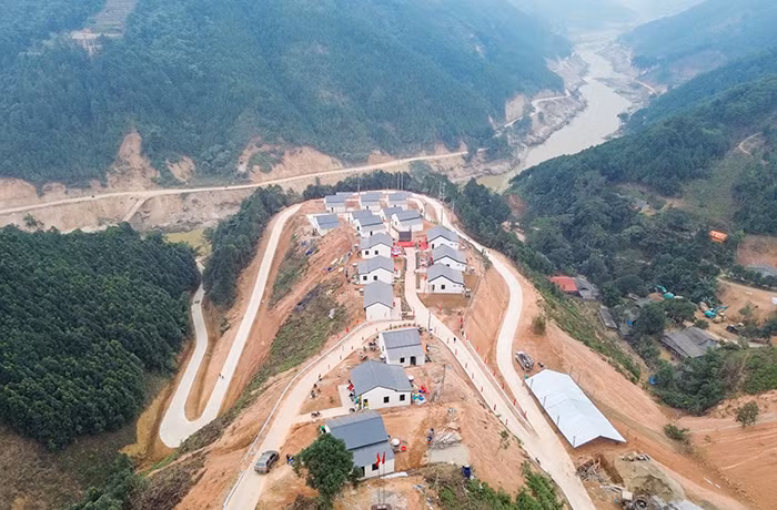 Petrovietnam đóng góp hơn 300 tỷ đồng, hỗ trợ xây mới và sửa chữa nhà ở cho người dân tại 19 tỉnh/thành phố -0