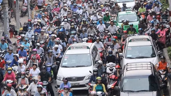 Bài 2: Lập vành đai kiểm soát khí thải của ôtô, xe gắn máy cũ