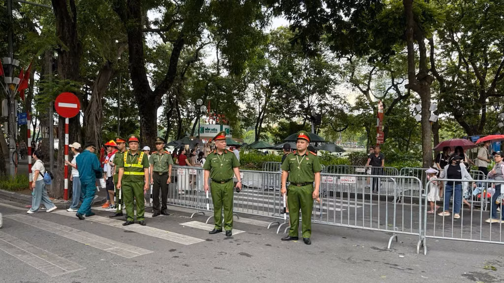 Đảm bảo tuyệt đối an ninh, an toàn tổng hợp luyện diễu binh, diễu hành lần thứ 2 diễn ra tối 24/8 -2