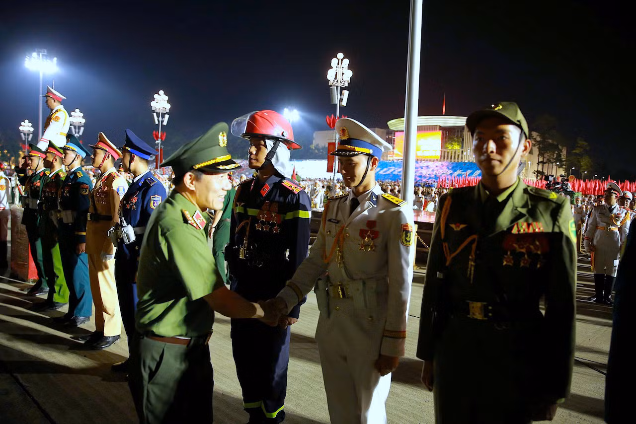 Thủ tướng Phạm Minh Chính chỉ đạo Lễ sơ duyệt, động viên các khối diễu binh, diễu hành -0