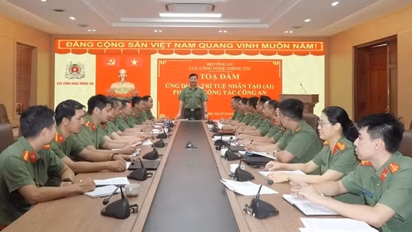 Xây dựng Đảng bộ Cục Công nghệ thông tin vững bước tiên phong trong kỷ nguyên số