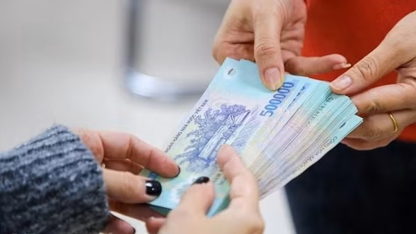 Tiết kiệm 10% chi thường xuyên năm 2022 tăng thêm để cải cách lương ảnh 1