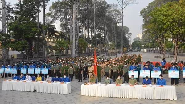 Phát huy sức trẻ trên quê hương Bác Hồ ảnh 3