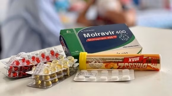 Ngành Y tế TP khuyến cáo không trữ thuốc Molnupiravir -0