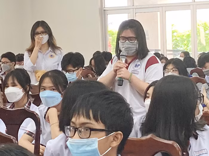 Chuyên gia hiến kế “trị” bệnh rối loạn tâm lý học đường do dịch COVID-19 -0