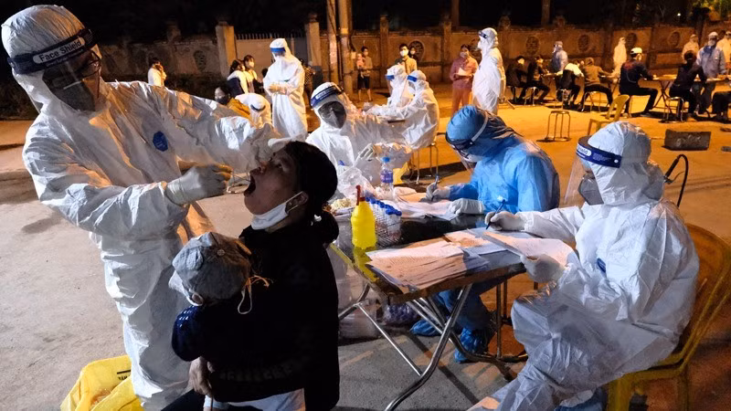 Hôm nay, 131.817 ca COVID-19 mới, Hà Nội trên 25.000 F0 -0