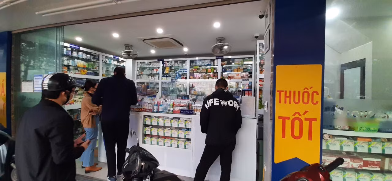 Xử lý nghiêm việc lợi dụng khan hiếm trang thiết bị y tế để đầu cơ, găm hàng, tăng giá -0