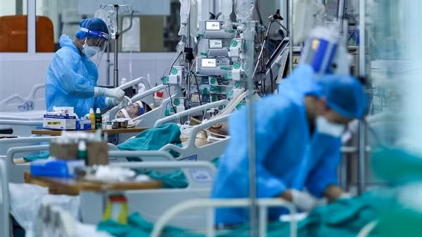 Đề xuất giảm thời gian cách ly y tế với người nhập cảnh ảnh 2