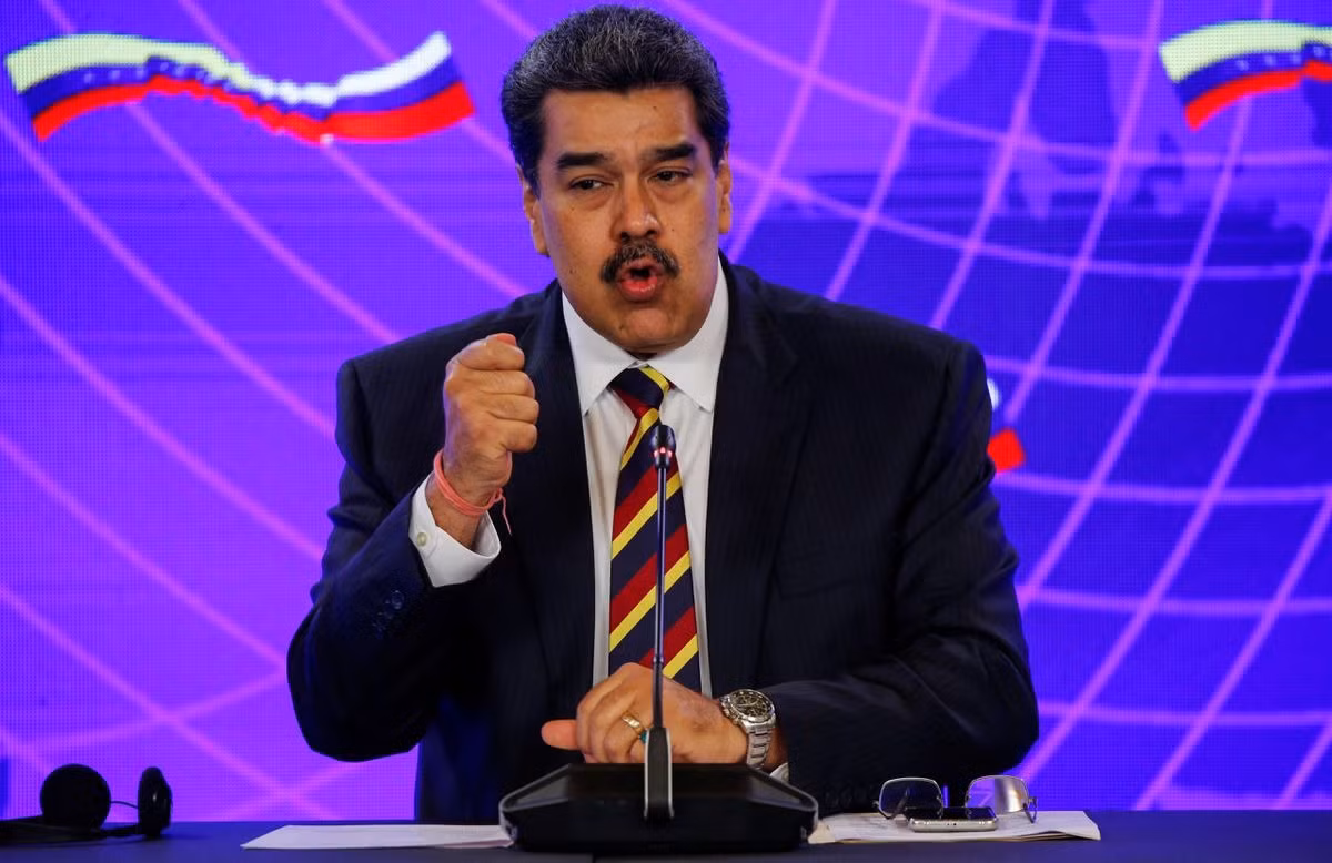 Venezuela bất ngờ thả 2 công dân Mỹ sau chuyến thăm thiện chí của Washington -0
