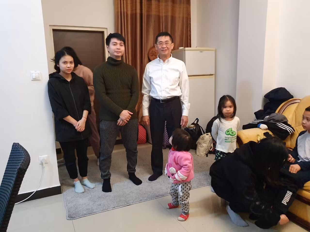 Chính phủ phê duyệt chủ trương tổ chức chuyến bay&nbsp;đưa người Việt ở Ukraine về nước -0