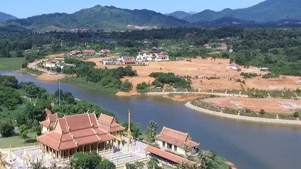 Từ “Làng một đêm” đến “Làng văn hóa du lịch” ảnh 3