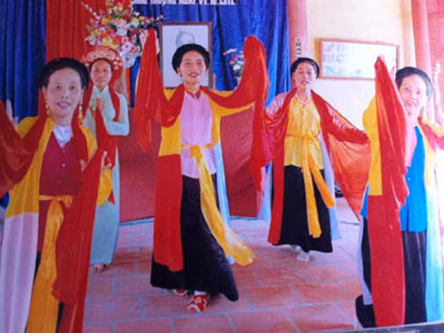 nhung.jpg -0