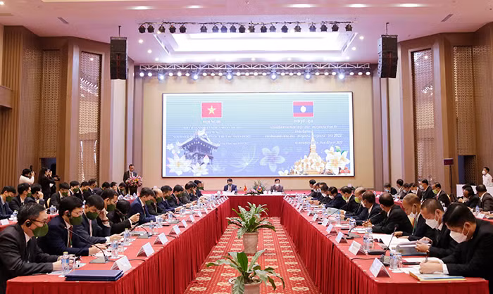 Thắt chặt quan hệ hợp tác giữa lực lượng An ninh hai nước Việt Nam - Lào -0
