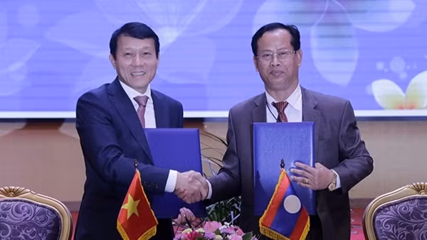 Sẽ triển khai nhiều dự án năng lượng dọc biên giới Việt -Lào ảnh 3