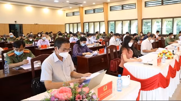 Đại biểu Đắk Nông nhấn mạnh tầm quan trọng và sự cần thiết của 2 dự án luật ảnh 4