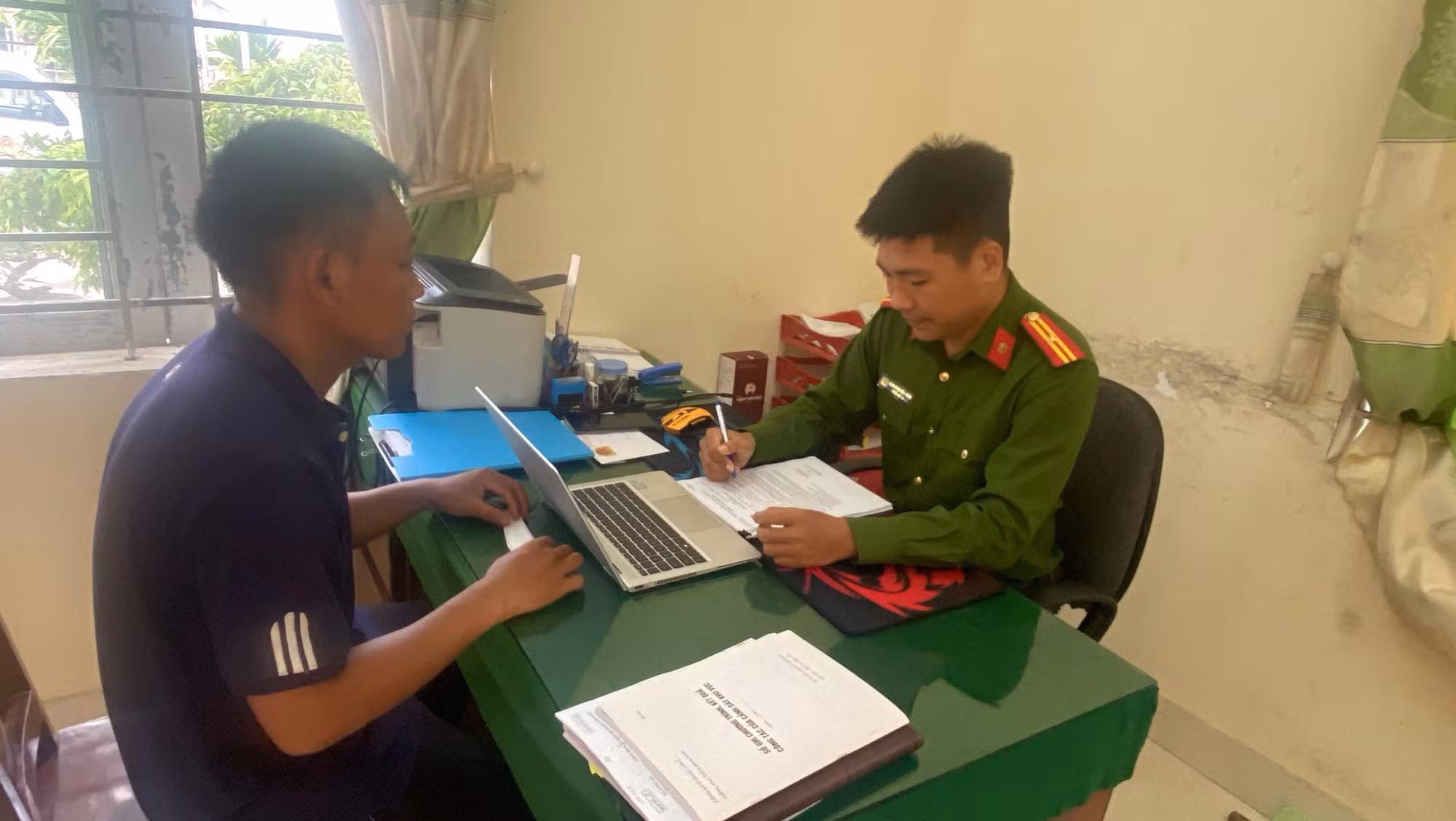 Xin làm công quả rồi trộm cắp tài sản của nhà chùa -0