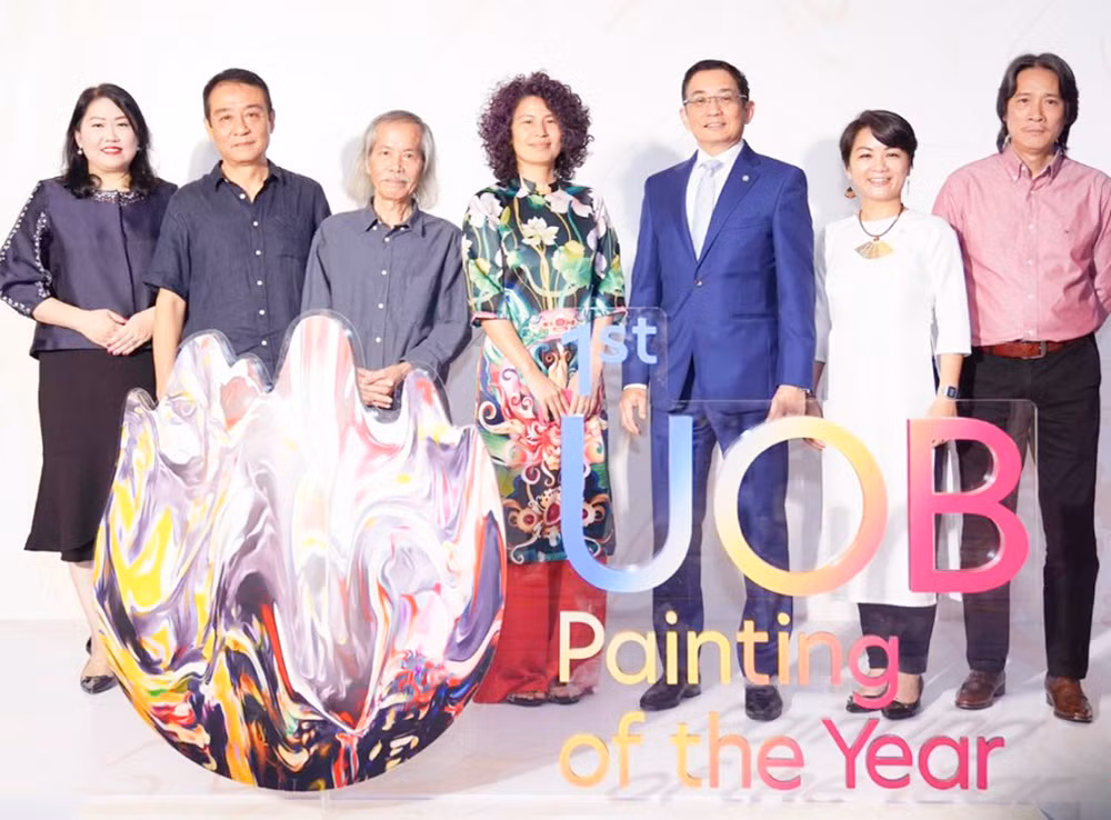 cu%3fc thi ngh%3f thu%3ft uob painting of the year chính th%3fc kh%3fi d%3fng l%3fn 2 t%3fi vi%3ft nam.jpg -0