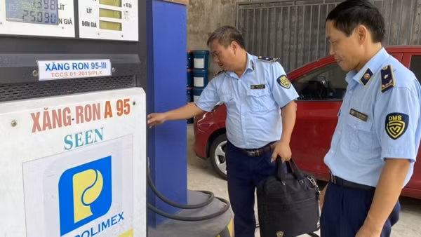 Bộ Công Thương nêu lý do thương nhân phân phối xăng dầu bị thu hồi giấy phép