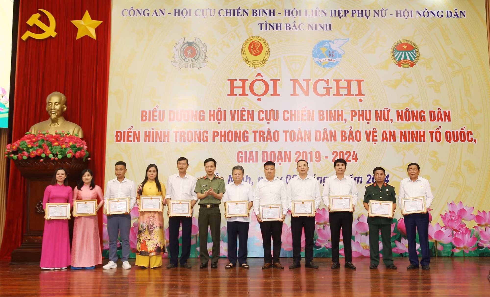 Bắc Ninh biểu dương điển hình trong phong trào toàn dân bảo vệ an ninh Tổ quốc -0
