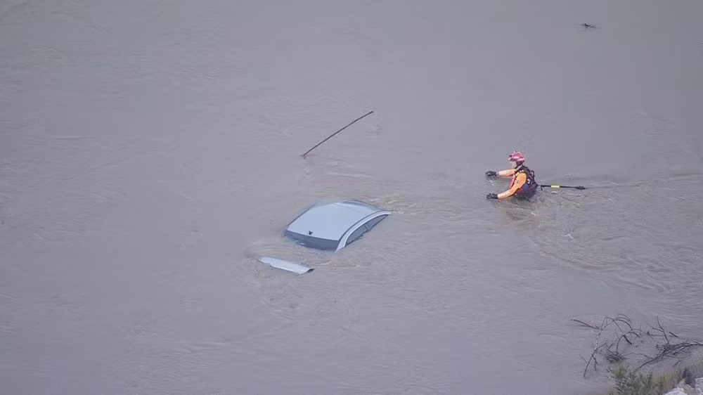 Mưa lớn gây lũ quét tại thành phố lớn nhất Australia -0