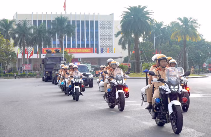 Chủ động đảm bảo an ninh, an toàn Tuần lễ Festival Nghệ thuật quốc tế Huế 2024 -0