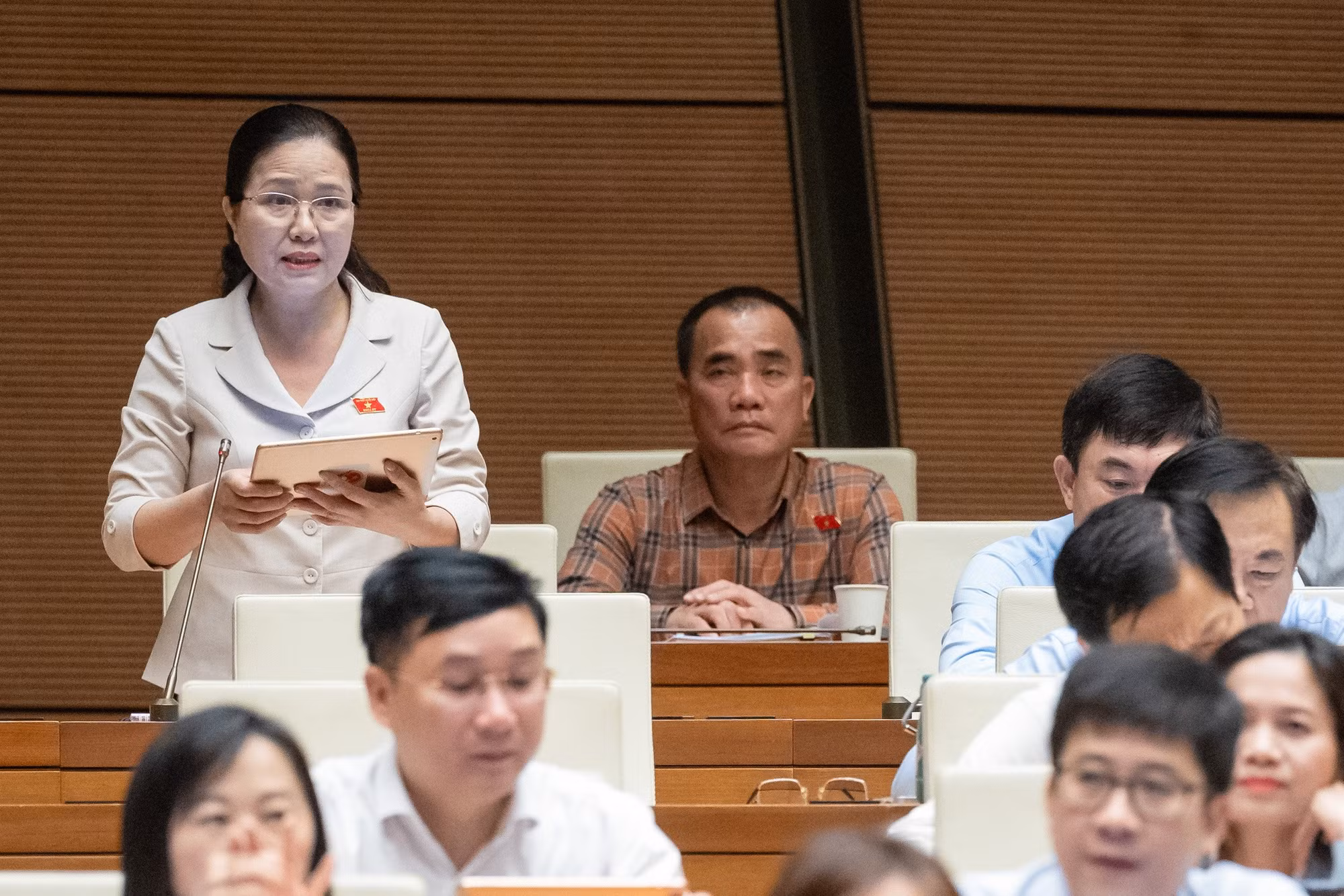 Bộ trưởng Tài chính: Số chuyển nguồn ngân sách cao chủ yếu tích luỹ để cải cách tiền lương -0