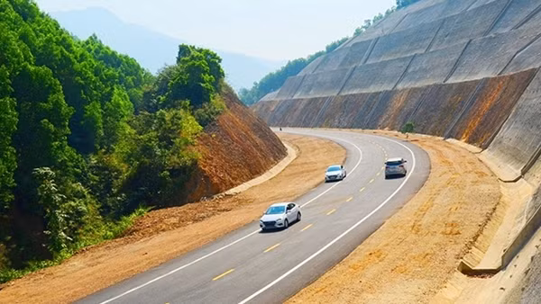 Sắp có cao tốc kết nối Hà Giang với Nội Bài - Lào Cai ảnh 2