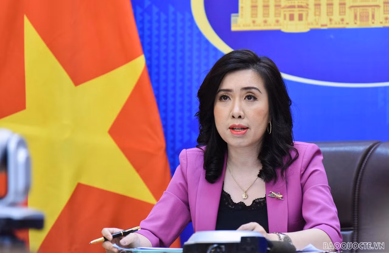 Việt Nam phản đối máy bay quân sự Trung Quốc hiện diện trên biển Đông -0