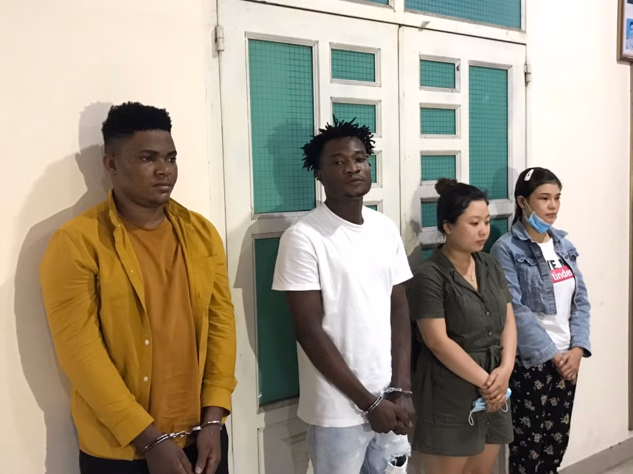 Nhóm đối tượng người nước ngoài cấu kết lừa đảo, chiếm đoạt tài sản -0