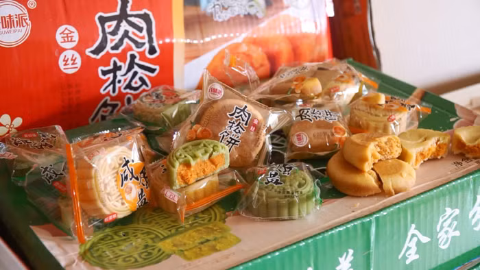 Cẩn trọng bánh Trung thu nhập lậu, không nguồn gốc -0