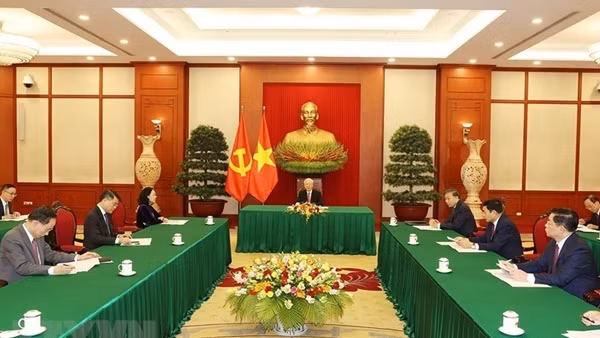 Hội thảo trao đổi kinh nghiệm xóa đói giảm nghèo Việt Nam - Trung Quốc ảnh 4