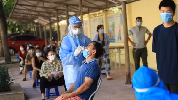 "Loạn" giá kit xét nghiệm COVID - vai trò "Tư lệnh" điều hành ở đâu? ảnh 4