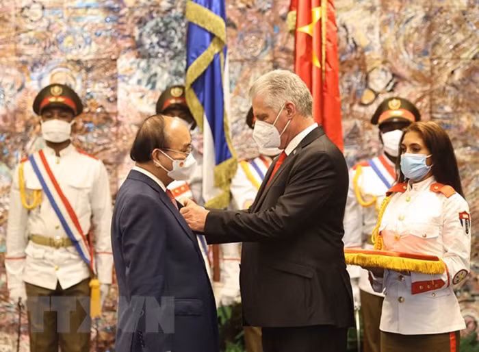 Chủ tịch nước Nguyễn Xuân Phúc hội đàm với Chủ tịch Cuba -0