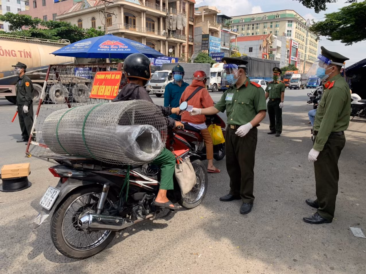 Điều kiện tham gia sản xuất và ra đường ở Bình Dương từ ngày 22/9 -0