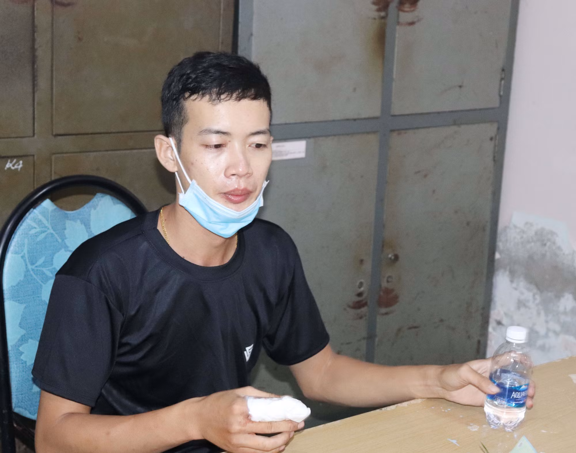 Khởi tố “phi công” sát hại 3 chị em người tình -0