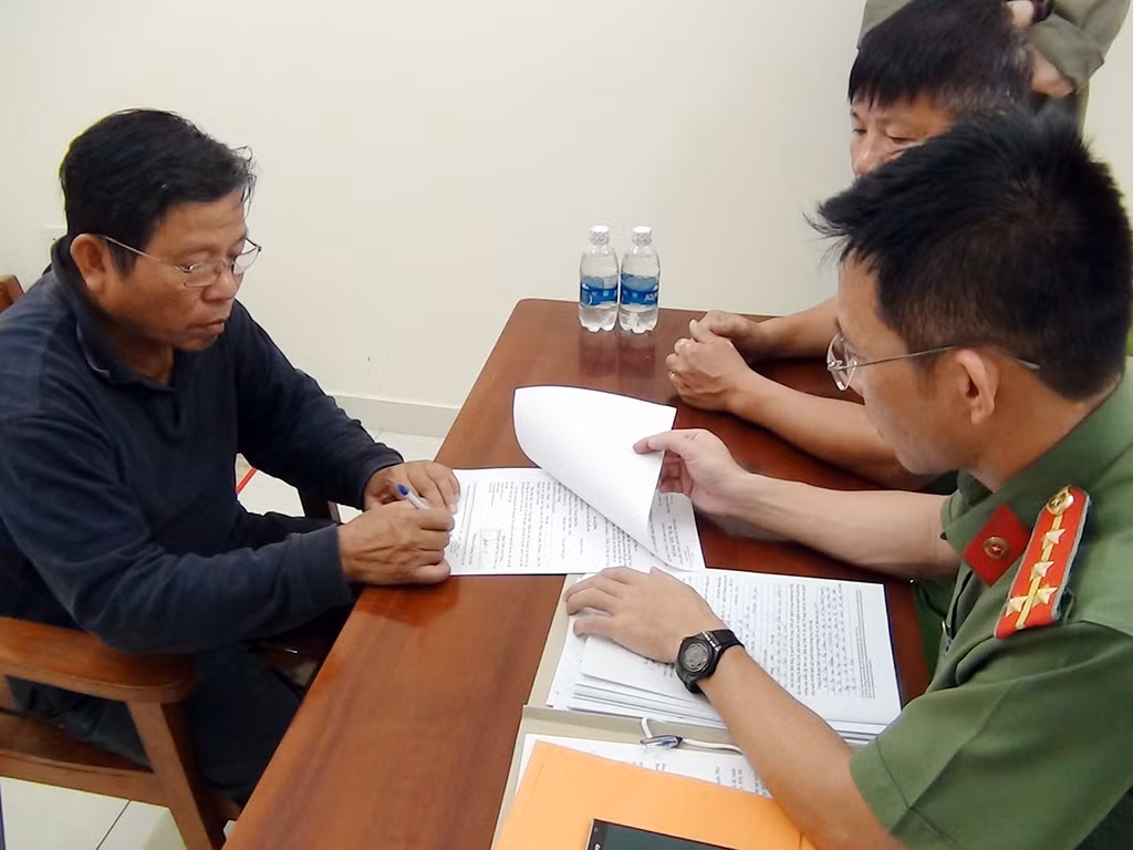“Bung nở” cùng sự phát triển của công nghệ - Bài 1 -0
