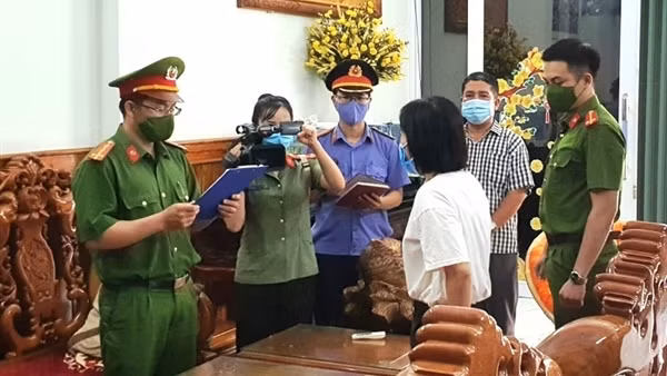 Nguyên kế toán thu đảng phí chiếm giữ trên 1 tỷ đồng rồi bỏ trốn ảnh 3