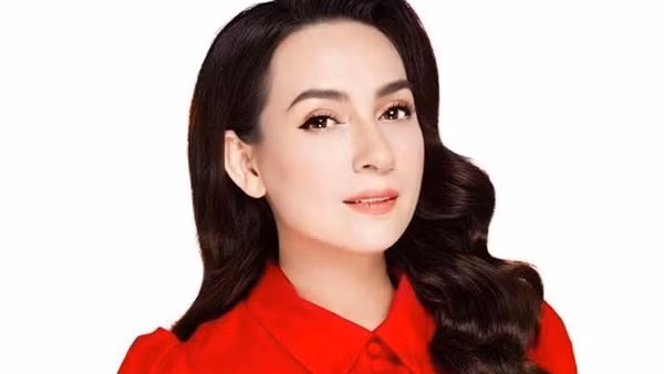 Ca sỹ Phi Nhung trải qua 2 cuộc phẫu thuật phổi trước khi qua đời ảnh 4
